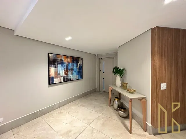 Apartamento 3 quartos e 4 banheiros, à venda, no bairro Centro em Londrina