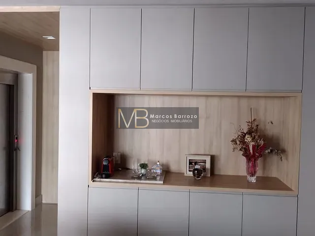 Apartamento com 295m² 3 quartos e 5 banheiros, à venda, no bairro Gleba Fazenda Palhano em Londrina