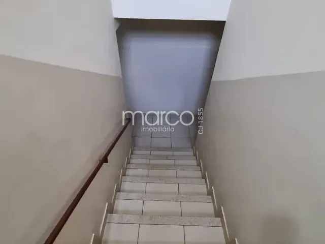 Apartamento 2 quartos e 1 banheiro, para alugar, no bairro Setor Bueno em Goiânia