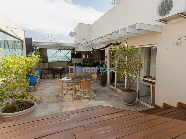 Apartamento 3 quartos e 5 banheiros, à venda, no bairro Fundinho em Uberlândia