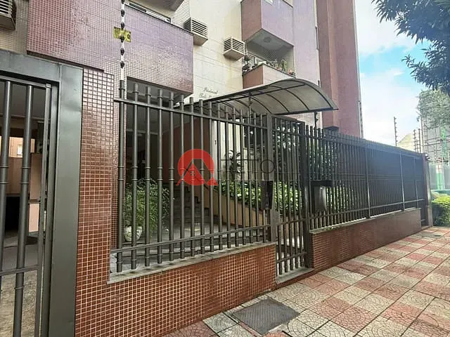Apartamento com 164m² 3 quartos e 3 banheiros, para alugar, no bairro Zona 02 em Maringá