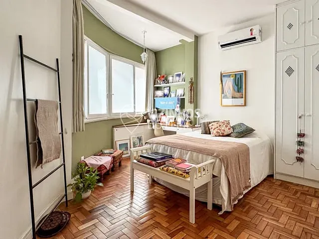 Apartamento com 45m² 1 quarto e 1 banheiro, à venda, no bairro Leme em Rio de Janeiro
