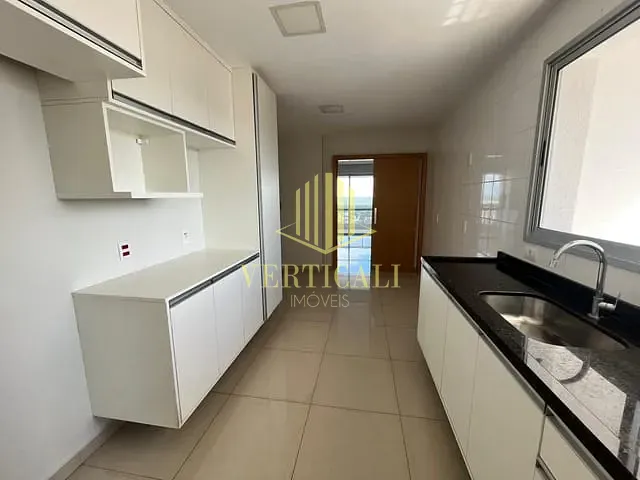 Apartamento com 157m² 3 quartos e 5 banheiros, à venda, no bairro Jardim Cuiabá em Cuiabá
