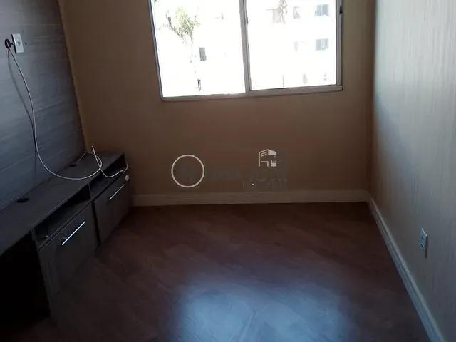 Apartamento 2 quartos e 1 banheiro, à venda, no bairro Vila Urupês em Suzano