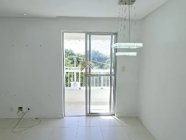 Apartamento 2 quartos e 2 banheiros, para alugar, no bairro Boa União (Abrantes) em Camaçari