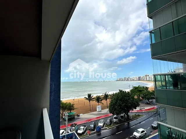 Apartamento 2 quartos e 2 banheiros, à venda, no bairro Praia da Costa em Vila Velha