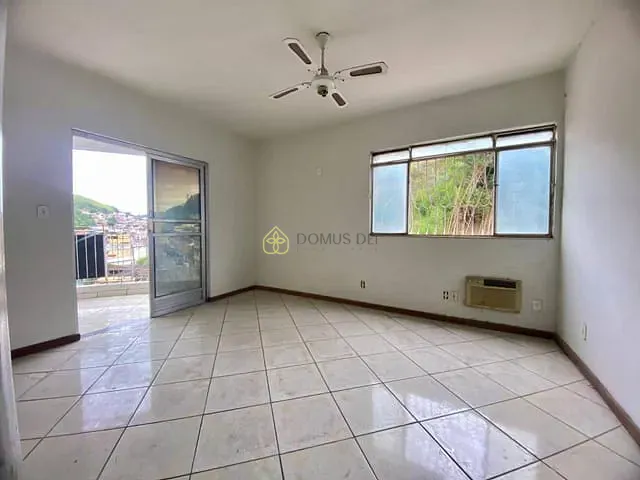 Apartamento com 104m² 2 quartos e 1 banheiro, à venda, no bairro Duzentos e Quarenta e Nove em Volta Redonda