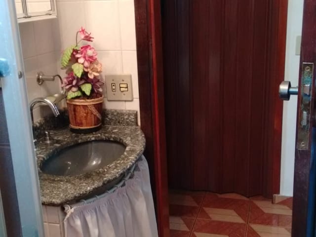 Apartamento com 53m² 2 quartos e 1 banheiro, à venda, no bairro Vila Carmosina em São Paulo