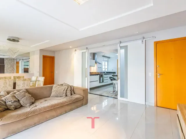 Apartamento com 158m² 3 quartos e 3 banheiros, à venda, no bairro Campo Comprido em Curitiba
