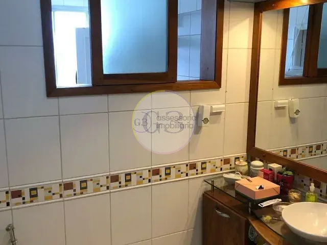 Apartamento 3 quartos e 2 banheiros, à venda, no bairro Centro em Pelotas