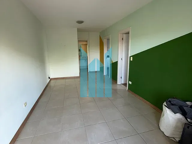 Apartamento 1 quarto e 2 banheiros, à venda, no bairro Jardim Quisisana em Poços de Caldas