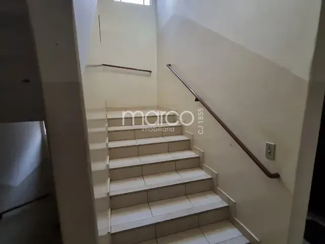 Apartamento 2 quartos e 1 banheiro, para alugar, no bairro Setor Bueno em Goiânia