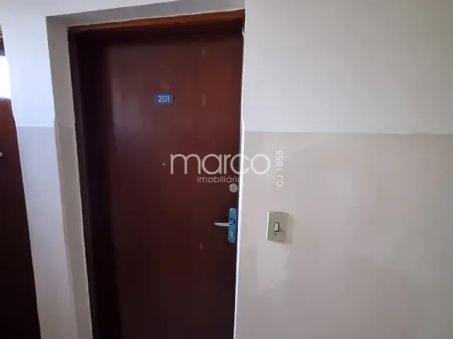 Apartamento 2 quartos e 1 banheiro, para alugar, no bairro Setor Bueno em Goiânia
