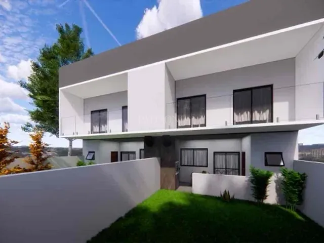 Casa 3 quartos e 2 banheiros, à venda, no bairro São Francisco de Assis em Camboriú