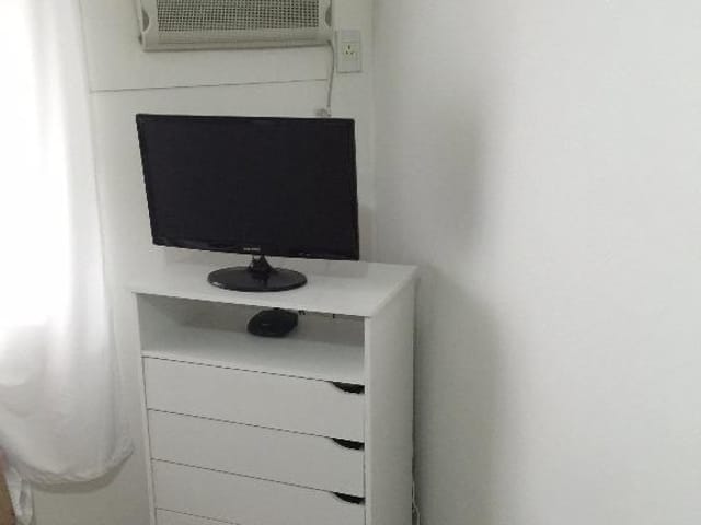 Foto do Apartamento - R.e.C A.L.U.G.A, Ed. Mondrian, 38 m2, 1 Dorm, Mobiliado, 1 Vaga! | RUSSI IMÓVEIS