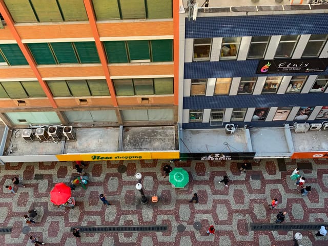 Apartamento 2 quartos e 1 banheiro, à venda, no bairro Centro em Juiz de Fora