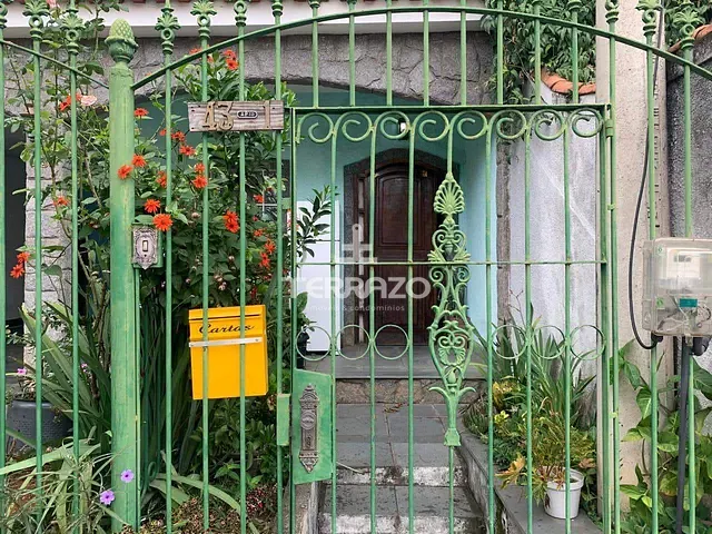 Apartamento 2 quartos e 1 banheiro, à venda, no bairro Duzentos e Quarenta e Nove em Volta Redonda