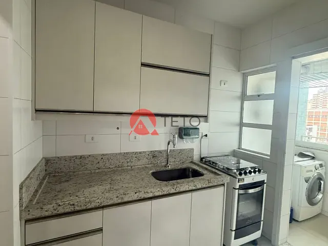 Apartamento 3 quartos e 1 banheiro, para alugar, no bairro Zona 03 em Maringá
