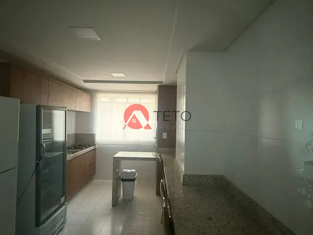 Apartamento 3 quartos e 1 banheiro, para alugar, no bairro Zona 03 em Maringá