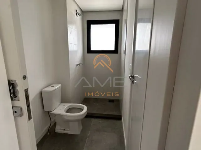 Apartamento 1 quarto e 1 banheiro, à venda, no bairro Areal em Pelotas