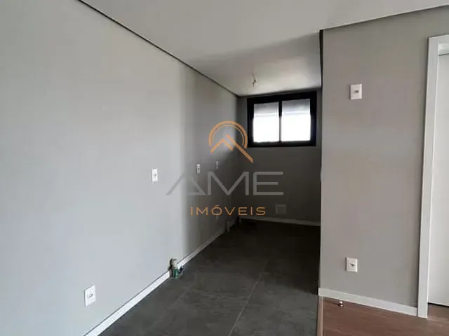 Apartamento 1 quarto e 1 banheiro, à venda, no bairro Areal em Pelotas