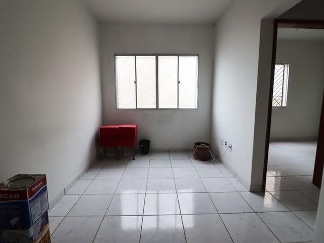 Apartamento 2 quartos e 1 banheiro, à venda, no bairro Martelos em Juiz de Fora