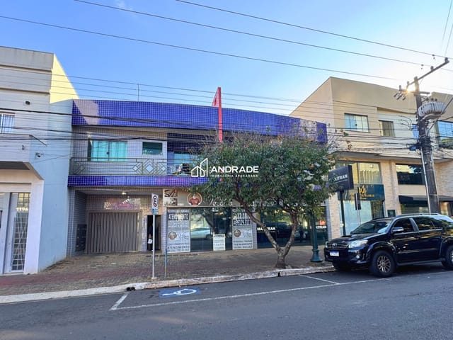 Apartamento 2 quartos e 1 banheiro, para alugar, no bairro Centro em Apucarana