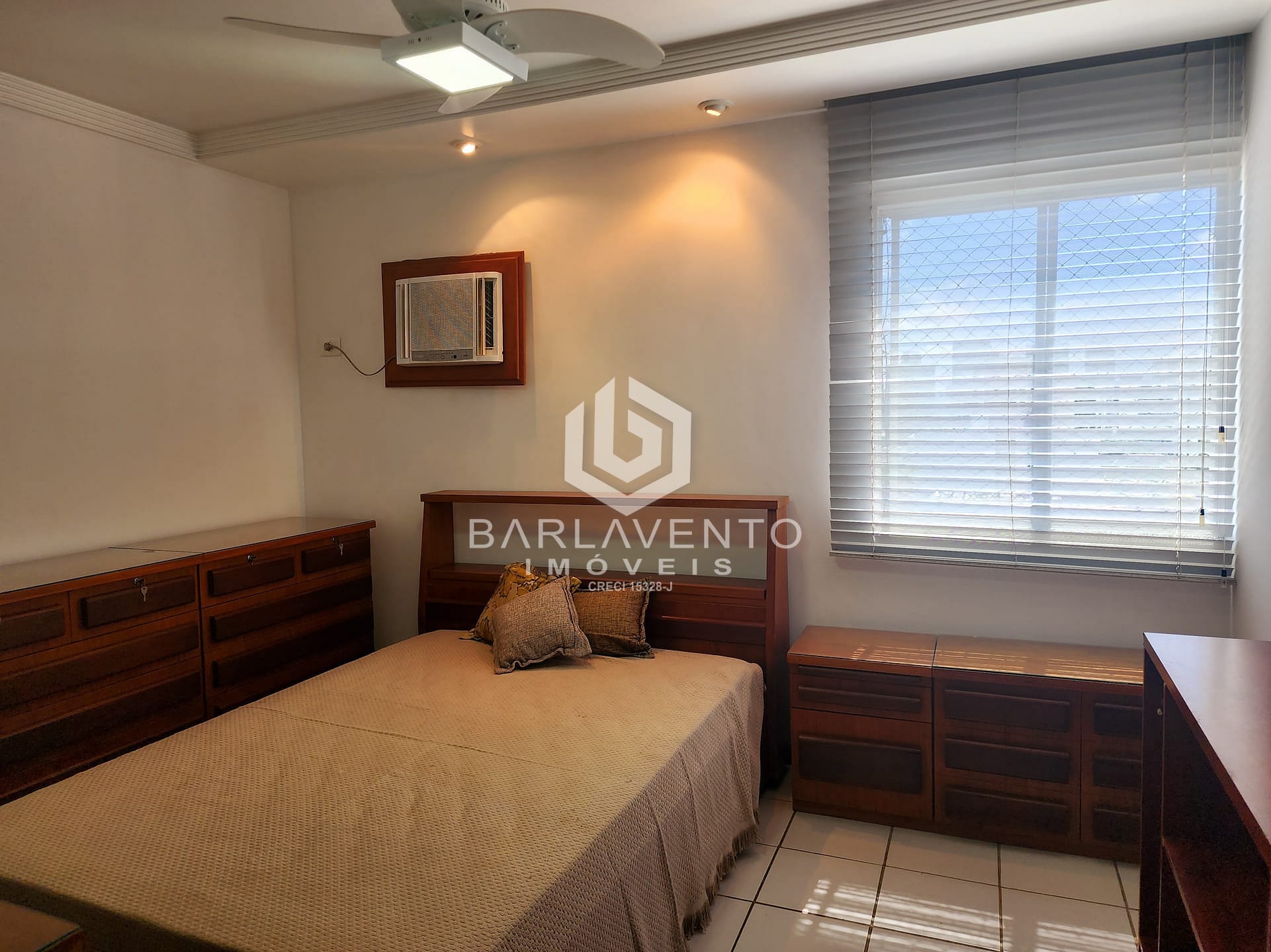 Apartamento à venda e aluguel com 3 quartos, 136m² - Foto 35
