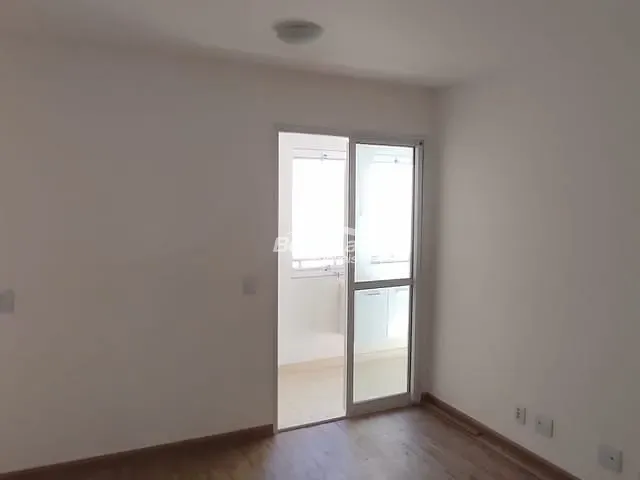 Apartamento com 50m² 2 quartos e 1 banheiro, para alugar, no bairro Itaberaba em São Paulo