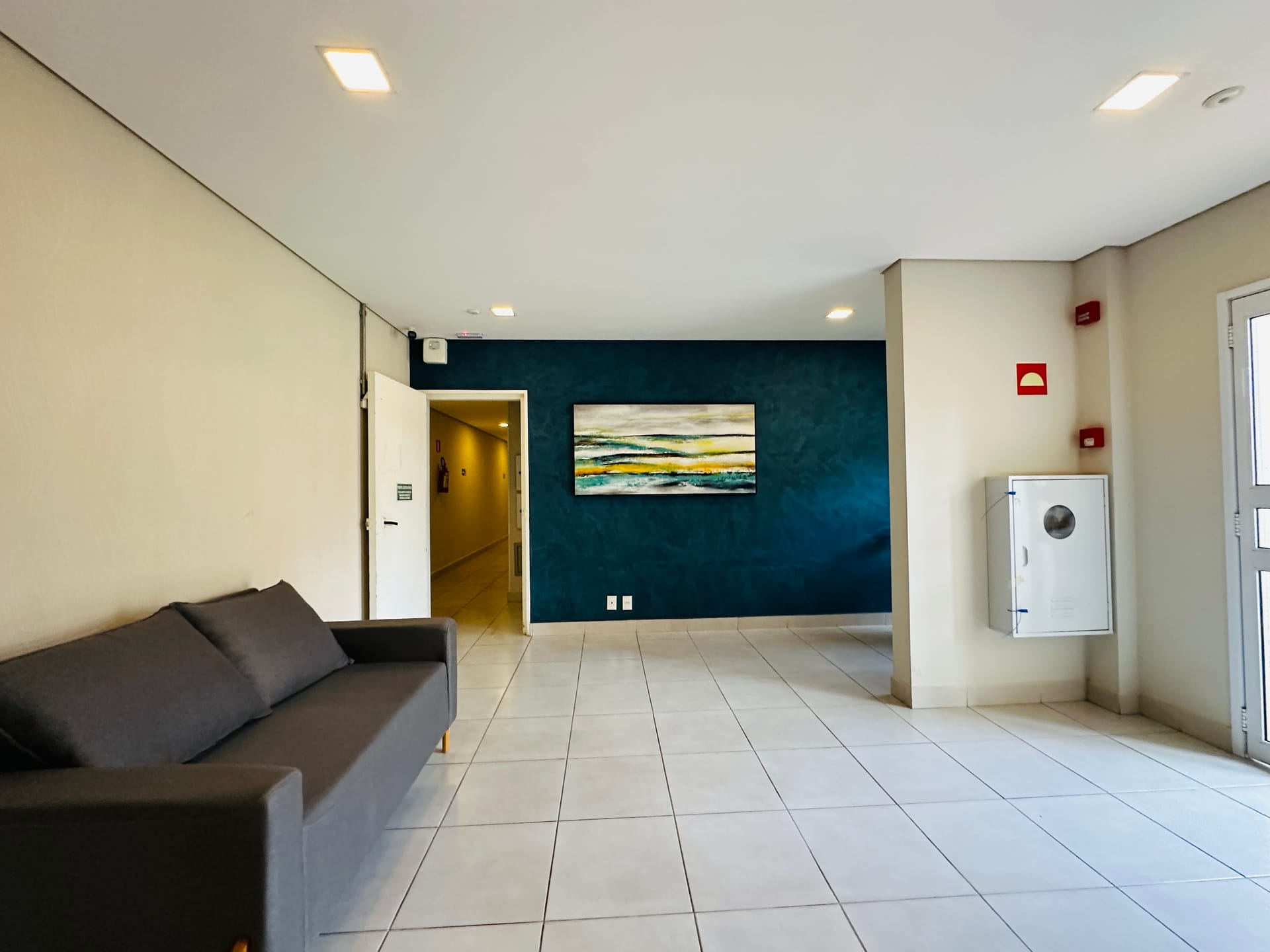 Apartamento para alugar com 2 quartos, 55m² - Foto 18