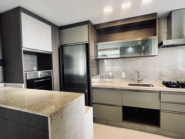 Apartamento com 119m² 3 quartos e 2 banheiros, à venda, no bairro Jurerê em Florianópolis
