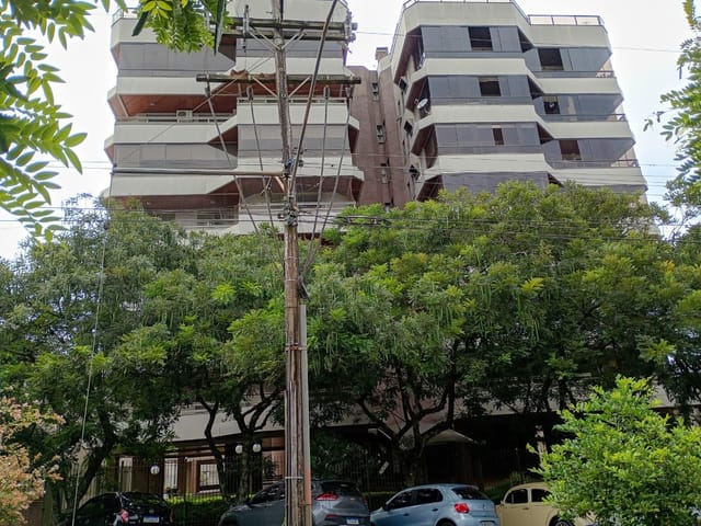Apartamento 3 quartos e 3 banheiros, para alugar, no bairro centro em Nova Prata