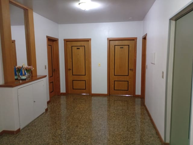 Apartamento 3 quartos e 3 banheiros, para alugar, no bairro centro em Nova Prata