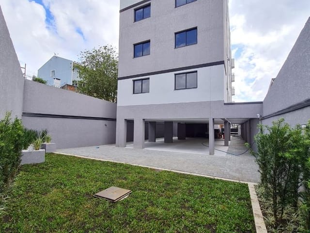 Apartamento com 198m² 3 quartos e 3 banheiros, à venda, no bairro Silveira da Motta em São José dos Pinhais