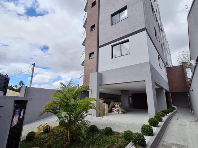 Apartamento com 198m² 3 quartos e 3 banheiros, à venda, no bairro Silveira da Motta em São José dos Pinhais