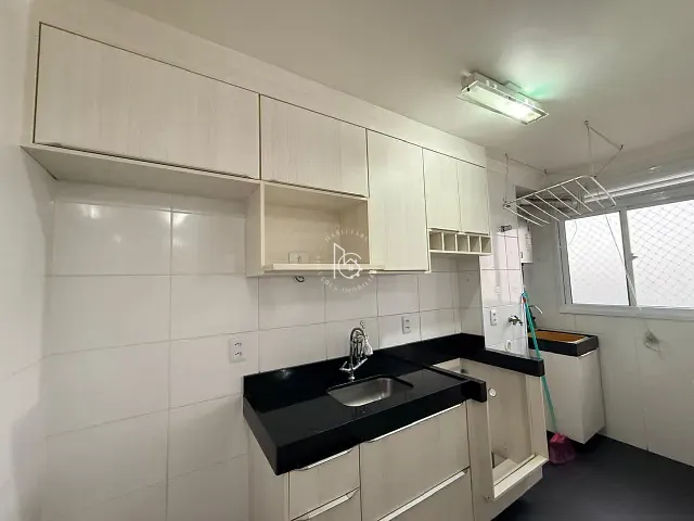 Apartamento 2 quartos e 1 banheiro, para alugar, no bairro Jardim Íris em São Paulo