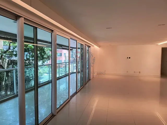 Apartamento com 229m² 4 quartos e 5 banheiros, para alugar, no bairro Leblon em Rio de Janeiro