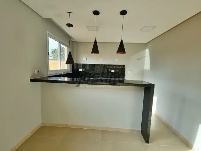 Apartamento 2 quartos e 1 banheiro, à venda ou para alugar, no bairro Centro em Itanhaém