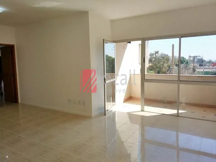 Apartamento com 3 quartos à venda, 112m² — foto 2 de 13