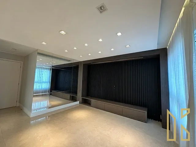 Apartamento com 387m² 3 quartos e 5 banheiros, à venda, no bairro Gleba Fazenda Palhano em Londrina