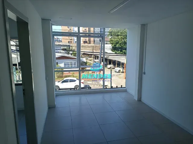 Apartamento 2 quartos e 1 banheiro, para alugar, no bairro Vila Veranópolis em Cachoeirinha