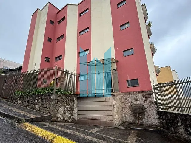 Apartamento 3 quartos e 2 banheiros, à venda, no bairro Centro em Poços de Caldas
