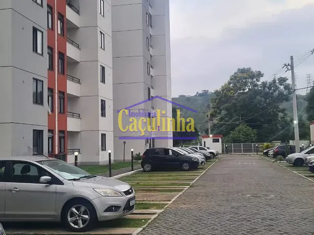 Apartamento 2 quartos e 1 banheiro, à venda, no bairro Oficinas Velhas em Barra do Piraí
