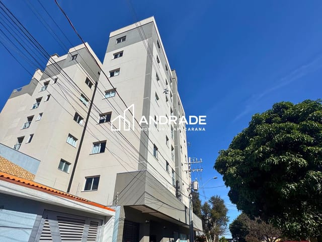 Apartamento 2 quartos e 2 banheiros, à venda, no bairro Centro em Apucarana