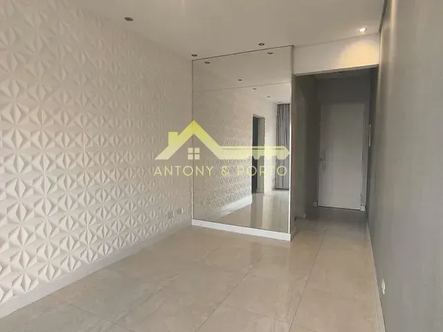 Apartamento 2 quartos e 1 banheiro, à venda, no bairro Gopouva em Guarulhos