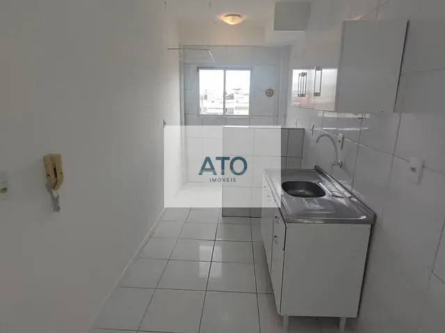 Apartamento 2 quartos e 1 banheiro, à venda ou para alugar, no bairro Centro em Tijucas