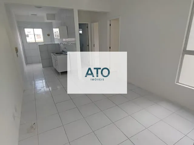 Apartamento 2 quartos e 1 banheiro, à venda ou para alugar, no bairro Centro em Tijucas