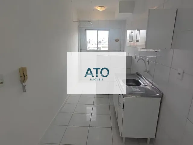 Apartamento 2 quartos e 1 banheiro, à venda ou para alugar, no bairro Centro em Tijucas