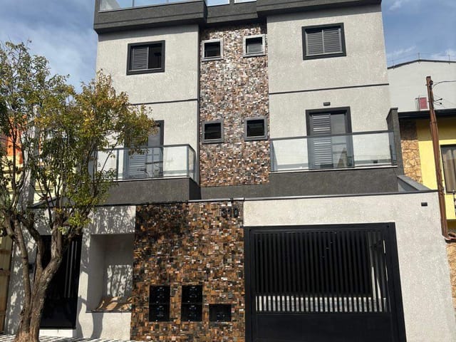 Apartamento 2 quartos e 2 banheiros, à venda, no bairro Utinga em Santo André