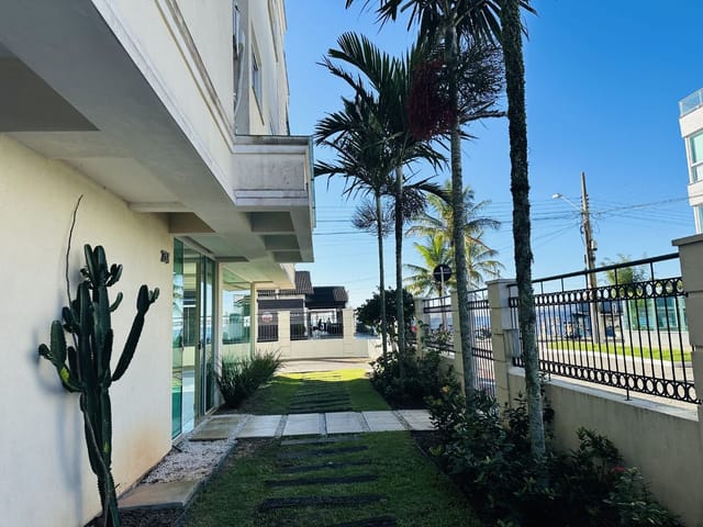 Apartamento com 119m² 2 quartos e 2 banheiros, à venda, no bairro Canasvieiras em Florianópolis